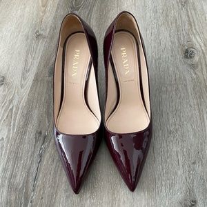 Prada Calzature Donna Stiletto Patent Pumps